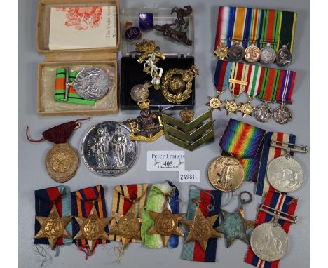 Quantity of assorted military medals including: two dress miniature groups for First and Second World Wars: France & Germany 