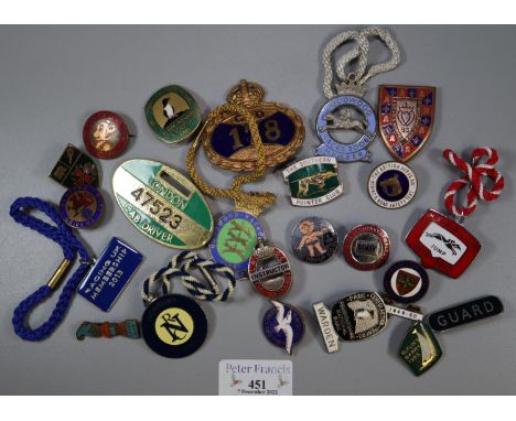 Collection of enamel badges to include: Butlins Pwllheli 1950, Butlins Barry 1965, Bedford Driver's Club, Noddy club, Steel C