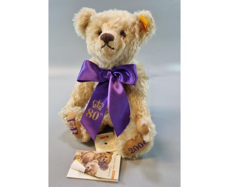 Modern Steiff teddy bear, 'Windsor', commissioned to commemorate the 80th Birthday of Her Majesty Queen Elizabeth II.   (B.P.