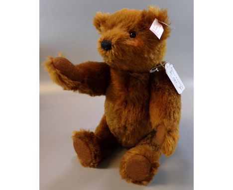 Modern Steiff teddy bear, 'The Artist's Bear', dark brown, 27cm approx. in original box.   (B.P. 21% + VAT) 