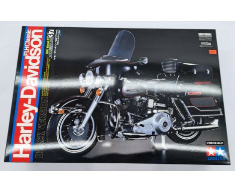 Tamiya No.16037 Harley-Davidson FLH Classic Black Version 1:6 Scale Model Kit, contents although unchecked for completeness, 