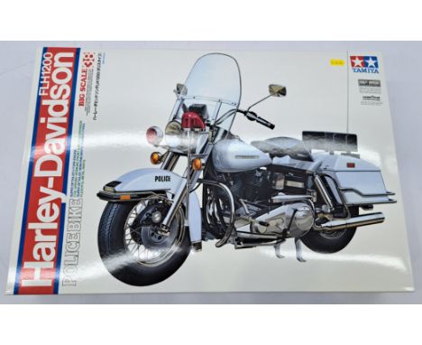 Tamiya No.16038 Harley-Davidson FLH1200 Police Bike 1:6 Scale Model Kit, contents although unchecked for completeness, appear