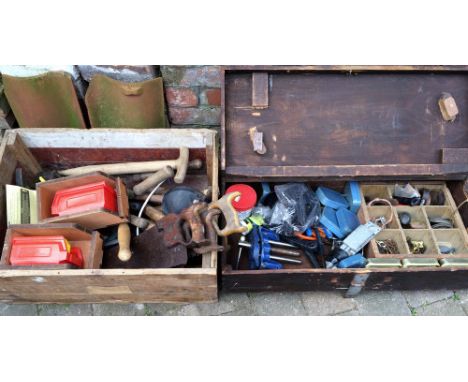 Carpenters tool box, various carpenters & gardening tools etc
