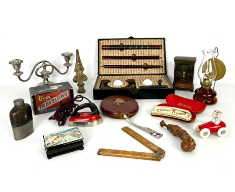 A group of collectables - including a French cast iron hand and ball door knocker, 9.5cm long; a cased Oriental indoor golf p