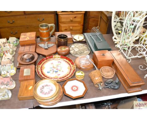A quantity of various wooden items to include trinket boxes, coasters, Papier Mâche floral decorated plate, an eagle mounted 