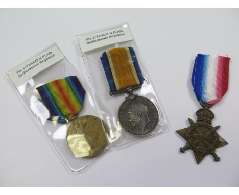 Bedford Regt - 1915 Star Trio (4173 Pte H Plain Bedf R) (4427 on Pair). (3)