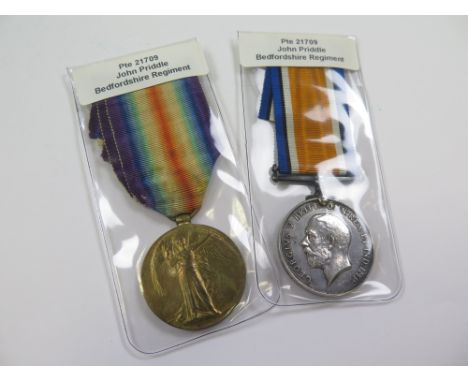 Bedford Regt - BWM & Victory Medal (21709 Pte J Priddle Bedf R). (2)
