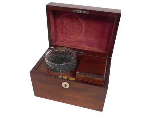 A 19thC mahogany tea caddy, with a boxed interior and cut glass bowl, with mother of pearl lock disk, 17cm high, 23cm wide, 1