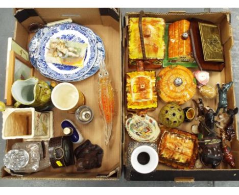 A good mixed lot of ceramics to include novelty teapots, vases, a decanter and similar (2)
