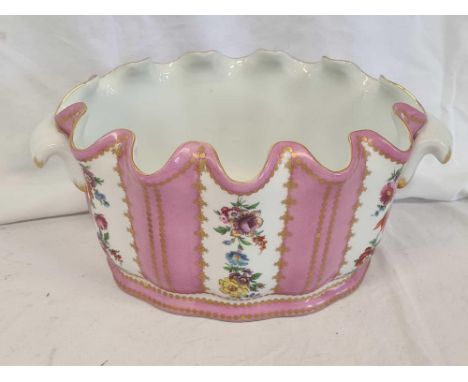 BRITES OF NETTLE BED JARDINIERE / PLANTER