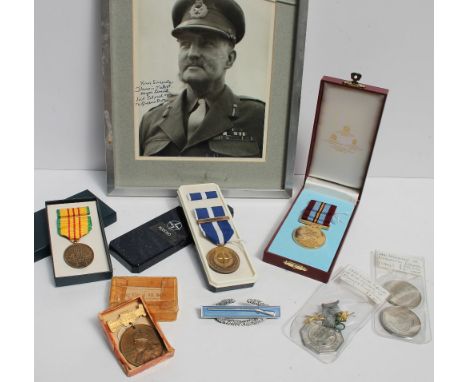 A cased Nato medal for Kosovo with bar and pin, together with boxed republic of Vietnam service medal and U.S Army Combat inf