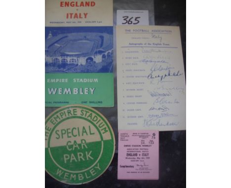 England 1959 Official Autographs v Italy 1959: Issued by the FA on card an autograph of every one of the 11 that played Italy
