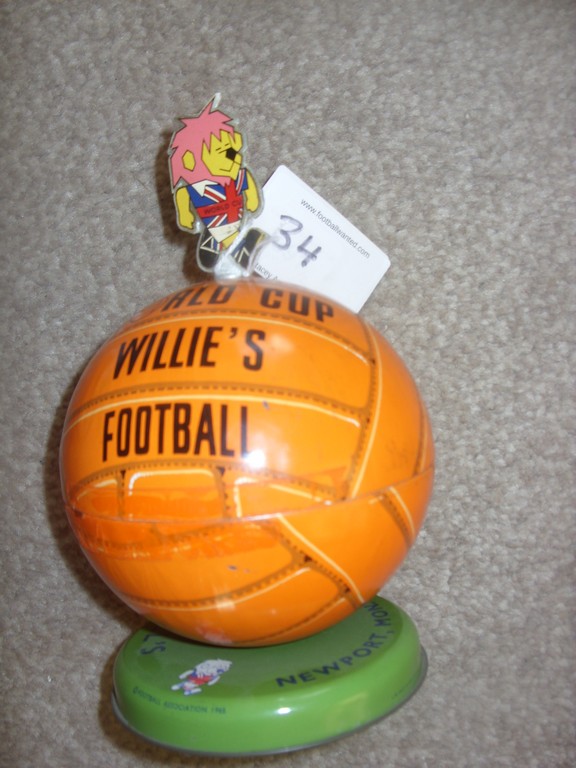 World Cup Willie Lovells Toffee Tin: Willie sits proudly on top of ...