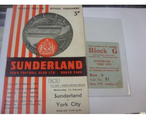 Sunderland 55/56 FA Cup v York City Programme + Ticket: Fourth round replay dated 1 2 1956. Programme good with no team chang