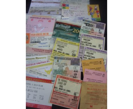 Football Ticket Collection: Wide variety but spotted 1952 FA Cup Semi Final Blackburn v Newcastle, Few England 1950s, 87 Char