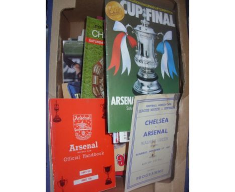 Arsenal Fanzine + Football Programme Box: Includes 4 FA Cup Finals, 47/48 Away Chelsea Pirate Programme, 71/72 Handbook plus 