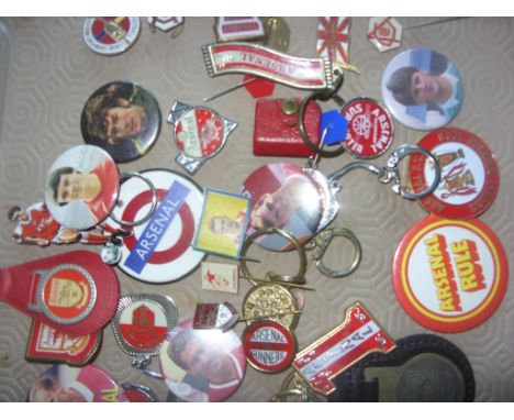 Arsenal Football Badge + Keyring Collection: Nice lot with many Coffer and old long pin badge style. All eras. Worth a look. 