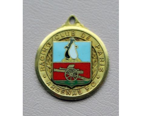 Arsenal Tour Medal v Racing Club De Paris 50/51: Nice decorative medal with both teams badges to front and both teams also na