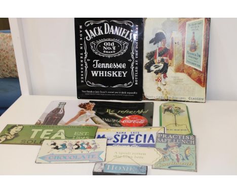 A box of vintage style tin plate signs &amp; other 