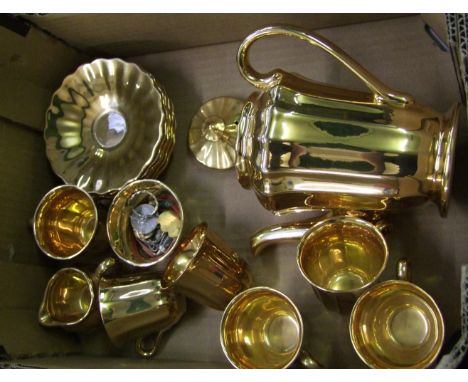 Wade Golden Glazed Coffee Set 