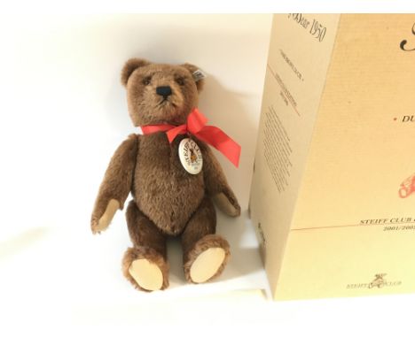 Limited edition Steiff bear. 2091 club bear. Teddy bear replica of 1950 in box with certificate.