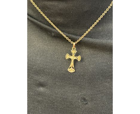 9ct Gold chain & cross pendant 5.3g 