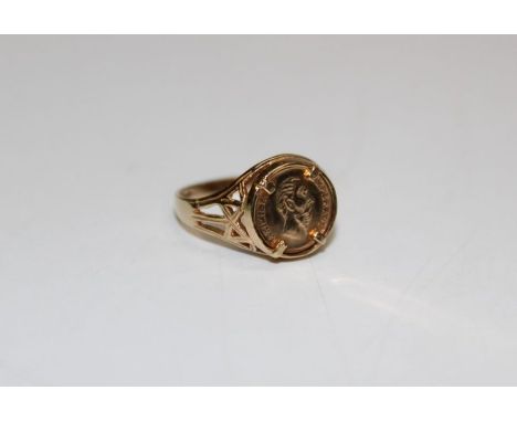 9ct gold Maximiliano Emperador, one peso coin ring, approximately 2.7gm, British hallmark