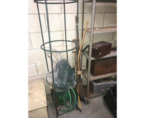 A quantity of garden tools & a plant garden fence etc.