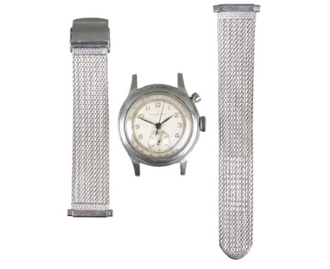 LONGINES: A RARE STAINLESS STEEL FLYBACK CHRONOGRAPH WRISTWATCHwith manual wind movement, the silver dial with subsidiary sec