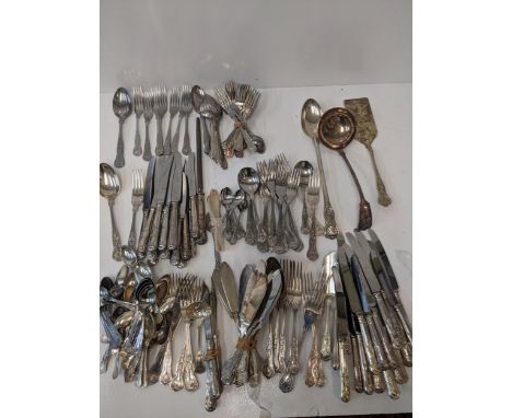 A collection of silver plated kings pattern flatware to include teaspoons, a cadle, dinner forks and other itemsLocation: GLI