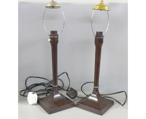 A pair of early 20th Century Bakelite lamp bases 