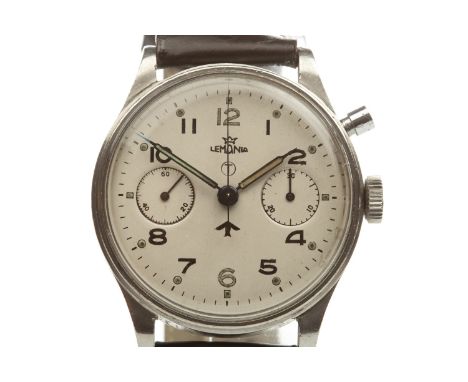 GENTLEMAN'S LEMANIA MILITARY ISSUE STAINLESS STEEL MANUAL WIND WRIST WATCH, signed Lemania 17 jewel movement, the round white