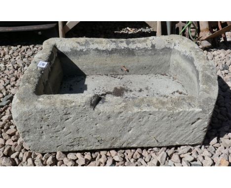Small antique stone trough - Approx size: W: 40cm D: 53cm H: 18cm 