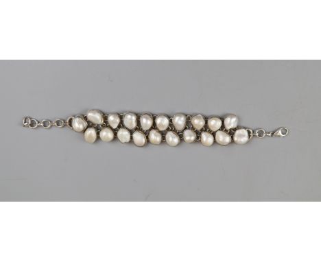 Pearl &amp; silver bracelet 