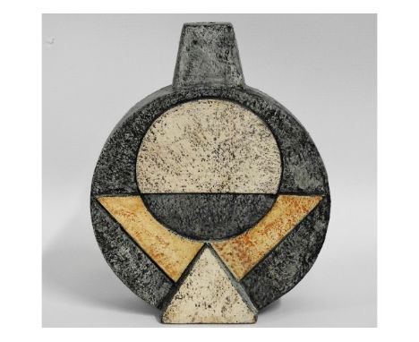 A Troika pottery lamp base by Simon Kilburn, 8.25in tall