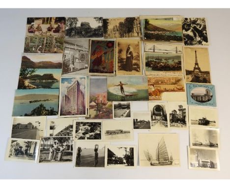 A quantity of vintage postcards including Ceylon, Havana, Cairo, Hawaii &amp; others, approx. 50