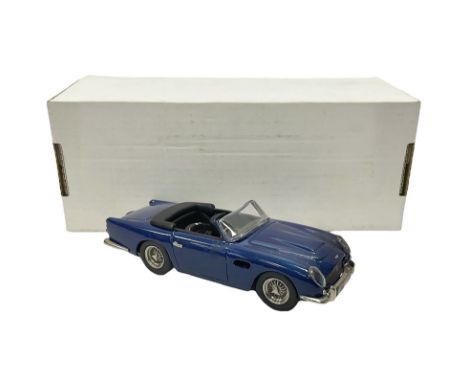 Illustra Models - 1:43 scale die-cast Aston Martin DB5 1066 Country Convertable, finished in metallic blue Condition Report:M