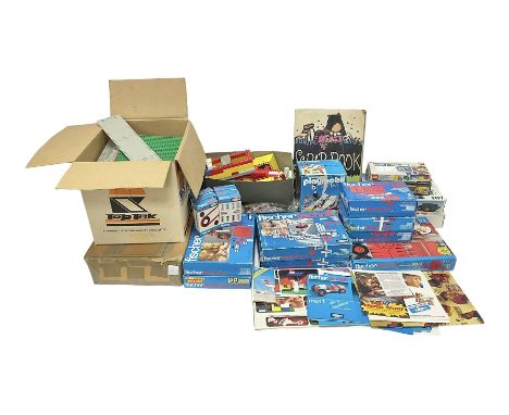 Fischer Technik/Lego/Playmobil - thirteen model building sets comprising eight Fischer Technik sets 50, 50/1, 50v, 50/2, 50+m