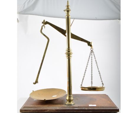 Set of Avery brass and mahogany platform scales, height 60cm, no weights.