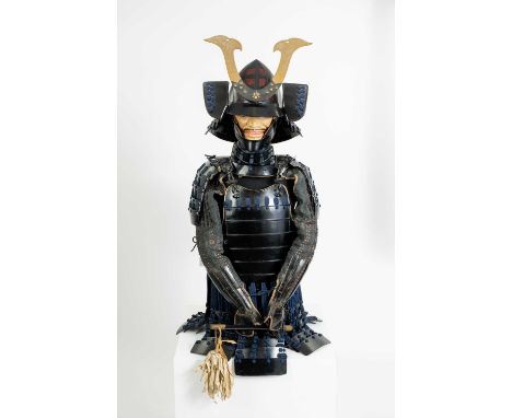 A JAPANESE PART SUIT OF ARMOURPROBABLY MEIJI, 19TH CENTURYComprising: a black lacquer blue-laced dō-maru (chest armour), sode