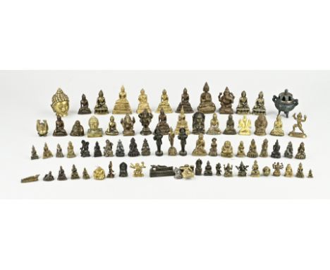 Large collection of approx. 70 pieces of Buddhist bronze miniature figures. 20th century. Size: 3 - 10 cm. In good condition.