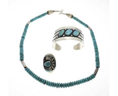 Set of silver jewelry, 925/000, Navito American, with turquoise. A set with a necklace with turquoise stones, a silver clamp 