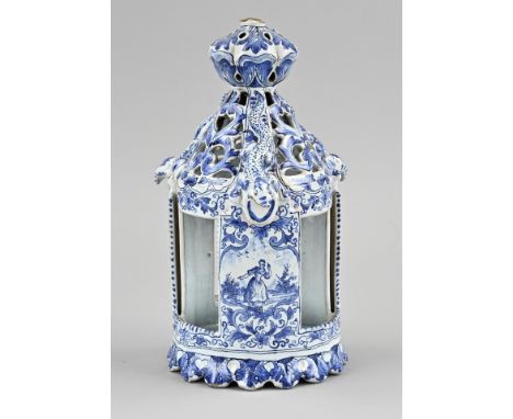 Beautiful 17th - 18th century Delft faience candle lantern with figures in landscape + salamander decor. Bottom is floral pai