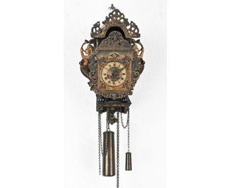 Small antique Frisian chair clock with moon phase + date indication. First half 20th century. Dimensions: 40 cm. In good cond