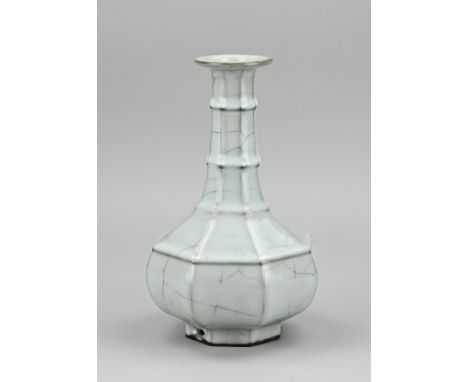 Chinese porcelain celadon pipe vase. Octagonal. Dimensions: H 22.5 cm. In good condition.