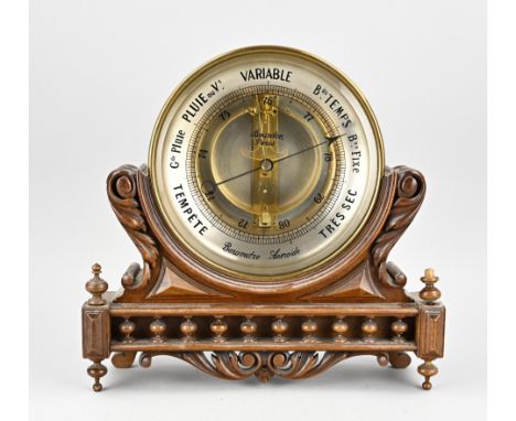 Large brass barometer in walnut holder. France. 19th century. Bourdon Paris Barometre Aneroide. Dimensions: Ø 26 cm. In good 