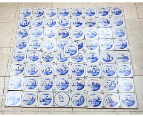 Lot with 65 pieces Dutch wall tiles. First half 20th century. Dimensions: 13 x 13 cm. Some damage. In good condition.
