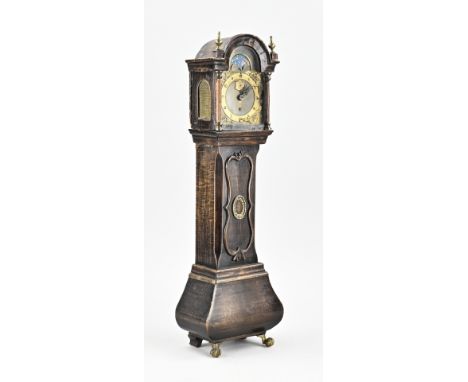Dutch miniature Frisian grandfather clock. Circa 1920. Brevete Enigma, marked with Junghans. Alarm clockwork with musical mec