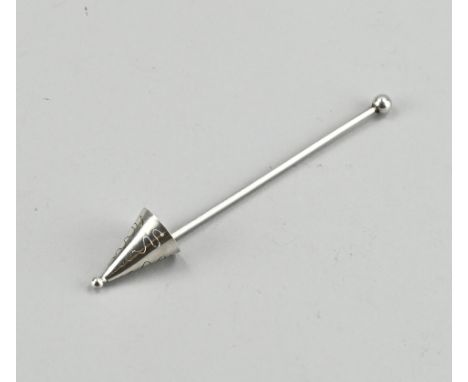 Silver champagne knocker, 925/000, rod with a loose conical element with sawing. MT.: unclear, Gouda, jl.: 1971. In good cond