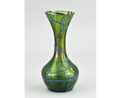 Art Nouveau glass Loetz, or Palme König Schönau vase. Unnoticed. Dimensions: H 21.3 cm. In good condition.
